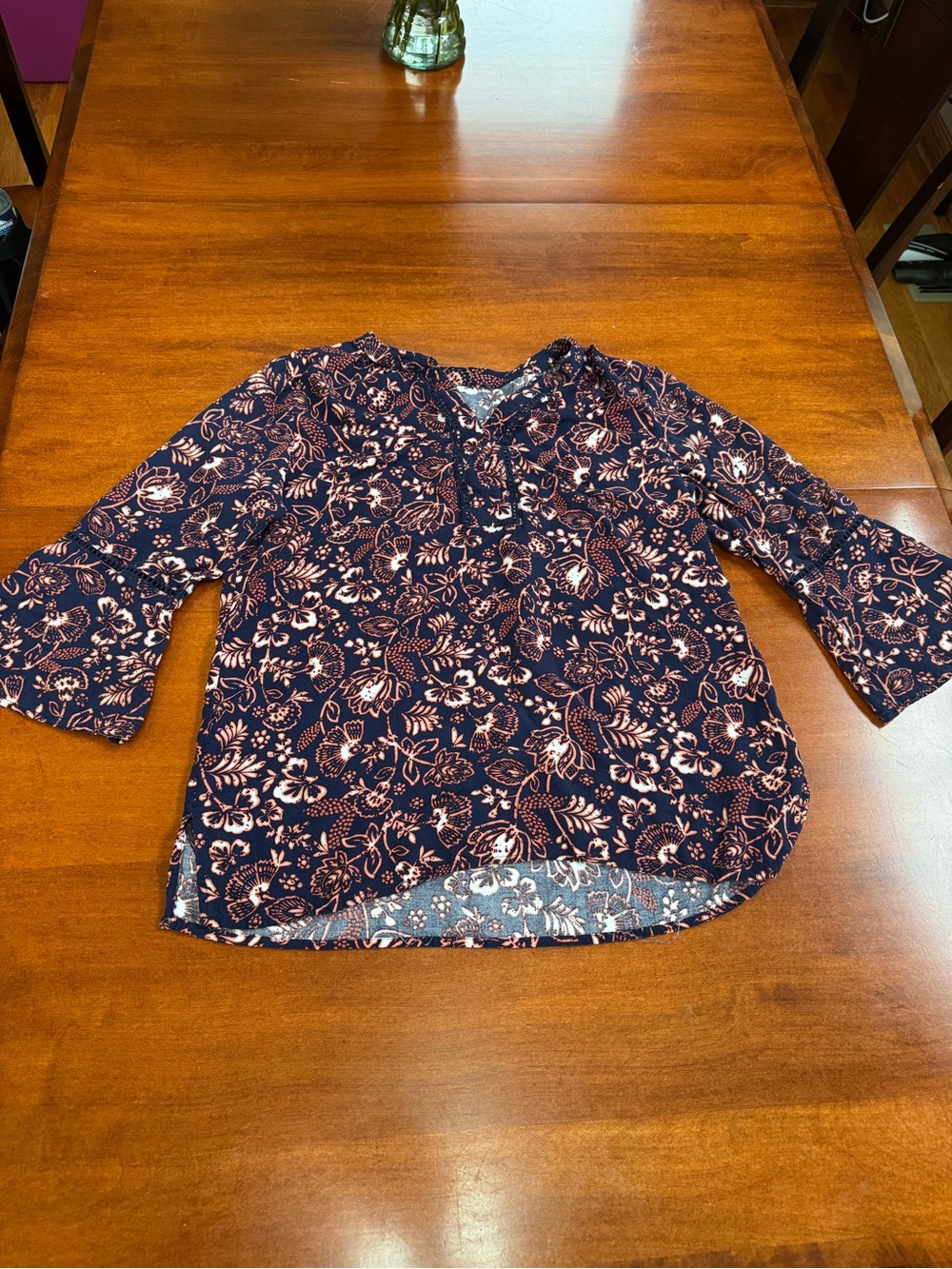 Women’s Large Navy Coral Floral Boho Bell Sleeve Split Neck Blouse